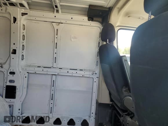 ✅ 2021 Ram ProMaster Cargo • VIN: 3C6LRVNG3ME581729 • Lot: 80524995. Listed on Copart with 54,949 mi. Free auction sales archive from the USA and detailed vehicle history report at DreamBid. Image 11.