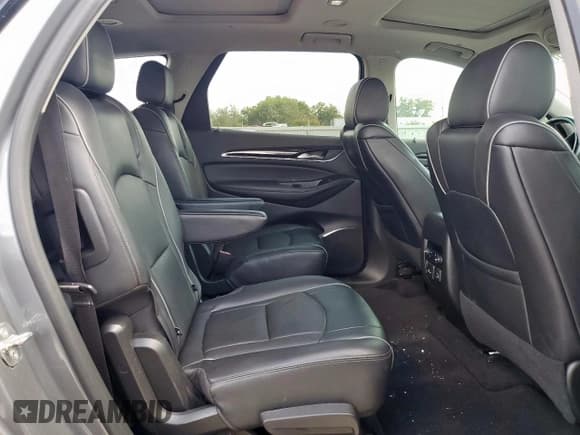 ✅ 2021 Buick Enclave Avenir • VIN: 5GAERDKW7MJ255038 • Lot: 83770705. Wystawiony na Copart z przebiegiem 62 129 mil. Bezpłatny archiwum sprzedaży aukcyjnych z USA i szczegółowy raport historii pojazdu na DreamBid. Zdjęcie 11.