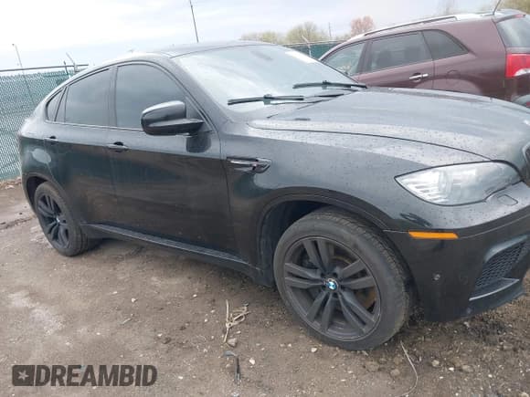 ✅ 2012 BMW X6 M • VIN: 5YMGZ0C58CLK14885 • Lot: 42082928. Listed on IAAI with 131,900 mi. Free auction sales archive from the USA and detailed vehicle history report at DreamBid. Image 13.