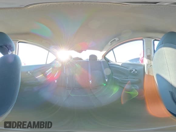 ✅ 2017 Nissan Versa SV • VIN: 3N1CN7AP7HK414354 • Lot: 85720355. Wystawiony na Copart z przebiegiem 160 709 mil. Bezpłatny archiwum sprzedaży aukcyjnych z USA i szczegółowy raport historii pojazdu na DreamBid. Zdjęcie 14.