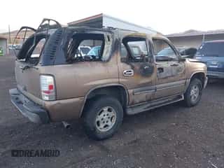 2003 Chevrolet Tahoe LS с VIN 1GNEC13V83R187408, выставлен на аукционе IAAI как лот 41456085 с пробегом Не указан миль и . История ставок и продаж доступна на DreamBid. Изображение 4.