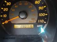 ✅ 2004 Toyota 4Runner SR5 • VIN: JTEZU14R748018220 • Lot: 41257014. Listed on IAAI with 280,716 mi. Free auction sales archive from the USA and detailed vehicle history report at DreamBid. Image 15.