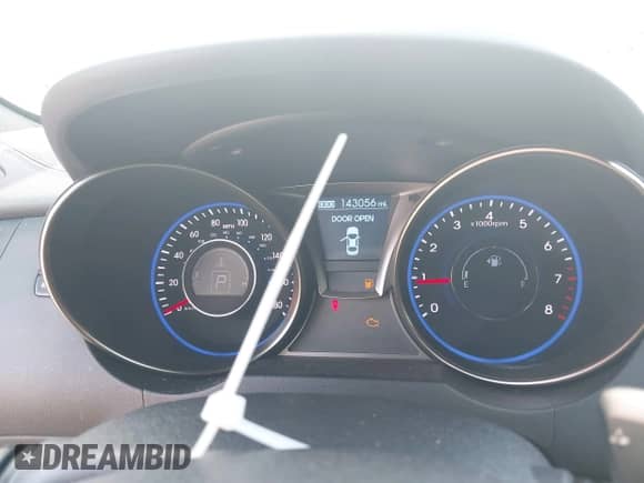 2015 Hyundai Genesis Coupe Ultimate with VIN KMHHU6KJXFU123222, listed as a IAAI auction lot 43086520 with 143,056 mi miles and . Bid and sale history available at DreamBid. Image 7.