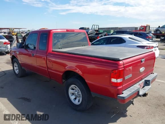 ✅ 2010 Ford Ranger XL • VIN: 1FTKR1ED7APA52847 • Lot: 43208284. Listed on IAAI with 171,031 mi. Free auction sales archive from the USA and detailed vehicle history report at DreamBid. Image 3.