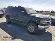 ✅ 2002 Chevrolet Suburban LT • VIN: 3GNFK16T82G306378 • Лот: 55460435. Опубликован ранее на Copart с пробегом 240 529 миль. Бесплатный доступ к архиву аукционных продаж из США и подробный отчёт об истории автомобиля на DreamBid. Изображение 4.