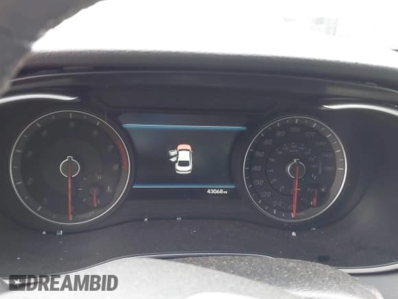 ✅ 2021 Genesis G70 Sport • VIN: KMTG24LA0MU067346 • Lot: 41722663. Listed on IAAI with 43,068 mi. Free auction sales archive from the USA and detailed vehicle history report at DreamBid. Image 7.