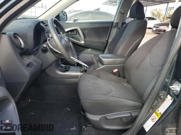 ✅ 2008 Toyota RAV4 Sport • VIN: JTMZK32V885017624 • Lot: 84816825. Listed on Copart with 140,456 mi. Free auction sales archive from the USA and detailed vehicle history report at DreamBid. Image 7.