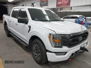 ✅ 2022 Ford F-150 XLT • VIN: 1FTFW1E88NKD12768 • Lot: 43526499. Wystawiony na IAAI z przebiegiem 32 634 mil. Bezpłatny archiwum sprzedaży aukcyjnych z USA i szczegółowy raport historii pojazdu na DreamBid. Zdjęcie 1.
