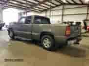 ✅ 2001 Chevrolet Silverado 1500 LS • VIN: 2GCEC19T611298530 • Lot: 67365554. Wystawiony na Copart z przebiegiem 144 277 mil mil. Skorzystaj z bezpłatnego archiwum sprzedaży aukcyjnych z USA i zobacz szczegółowy raport historii pojazdu na DreamBid. Zdjęcie 2.