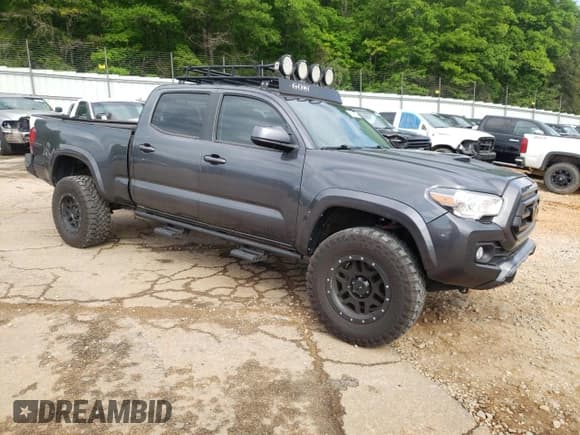 ✅ 2021 Toyota Tacoma SR5 • VIN: 3TMBZ5DN9MM031459 • Lot: 45546795. Listed on Copart with 70,413 mi. Free auction sales archive from the USA and detailed vehicle history report at DreamBid. Image 4.