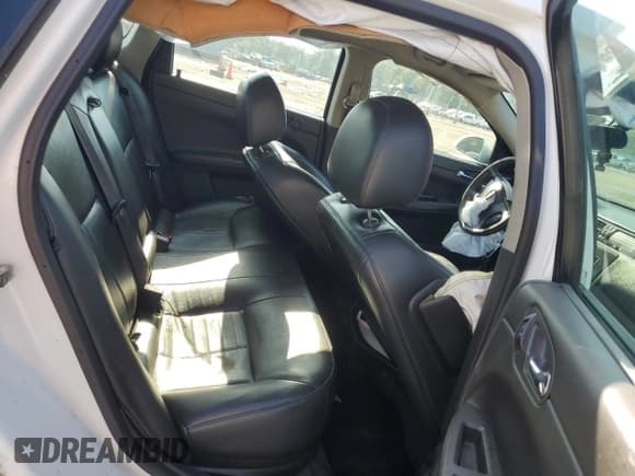 ✅ 2016 Chevrolet Impala LTZ • VIN: 2G1WC5E34G1175635 • Лот: 65995564. Опубликован ранее на Copart с пробегом 150 386 миль. Бесплатный доступ к архиву аукционных продаж из США и подробный отчёт об истории автомобиля на DreamBid. Изображение 10.