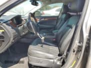 ✅ 2012 Hyundai Equus Signature • VIN: KMHGH4JH1CU049316 • Лот: 61218825. Опубликован ранее на Copart с пробегом 80 331 миль. Бесплатный доступ к архиву аукционных продаж из США и подробный отчёт об истории автомобиля на DreamBid. Изображение 9.