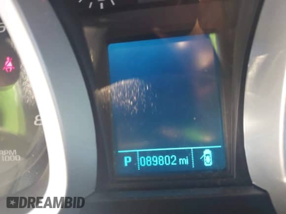 2013 Chevrolet Equinox LT z VIN 2GNFLNEK8D6366611, wystawiony jako IAAI lot #43361792 z przebiegiem 89 802 mil mil oraz . Historia ofert i sprzedaży dostępna na DreamBid. Obrazek 7.