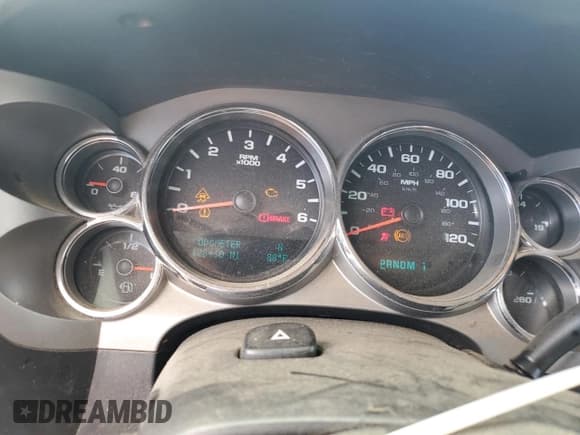 ✅ 2009 Chevrolet Silverado 2500HD LT • VIN: 1GCHK59K19E163707 • Лот: 81687205. Опубликован ранее на Copart с пробегом 126 410 миль. Бесплатный доступ к архиву аукционных продаж из США и подробный отчёт об истории автомобиля на DreamBid. Изображение 9.