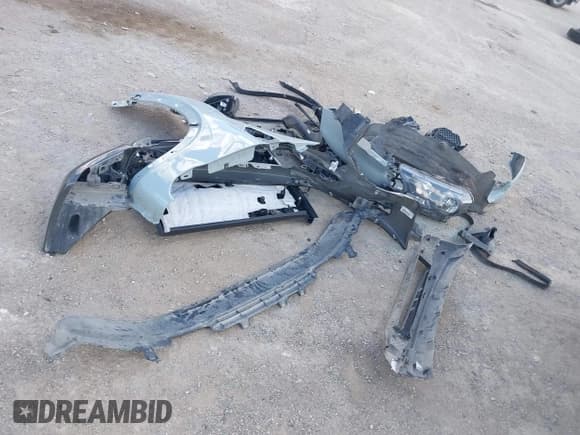 ✅ 2021 Ford Ranger XL • VIN: 1FTER4EH9MLD40544 • Lot: 43365355. Wystawiony na IAAI z przebiegiem 49 556 mil. Bezpłatny archiwum sprzedaży aukcyjnych z USA i szczegółowy raport historii pojazdu na DreamBid. Zdjęcie 12.