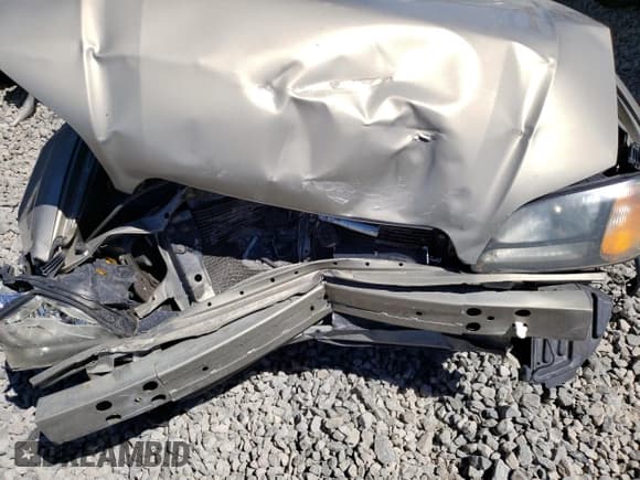 ✅ 2000 Subaru Legacy GT • VIN: 4S3BH6452Y7306601 • Lot: 67319954. Wystawiony na Copart z przebiegiem 276 584 mil. Bezpłatny archiwum sprzedaży aukcyjnych z USA i szczegółowy raport historii pojazdu na DreamBid. Zdjęcie 11.