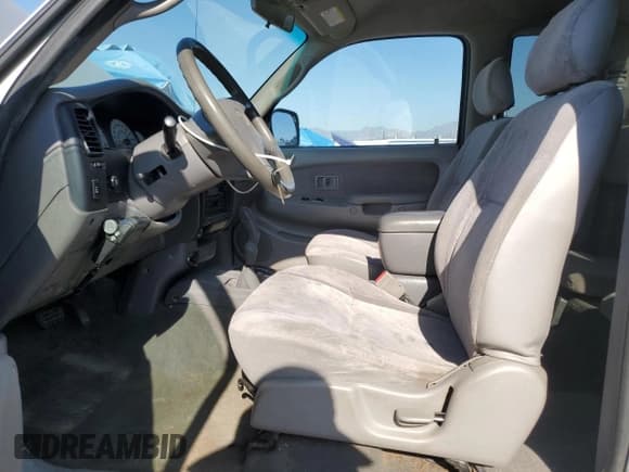 ✅ 2003 Toyota Tacoma • VIN: 5TEWM72N53Z233425 • Lot: 84056785. Wystawiony na Copart z przebiegiem 82 706 mil. Bezpłatny archiwum sprzedaży aukcyjnych z USA i szczegółowy raport historii pojazdu na DreamBid. Zdjęcie 7.