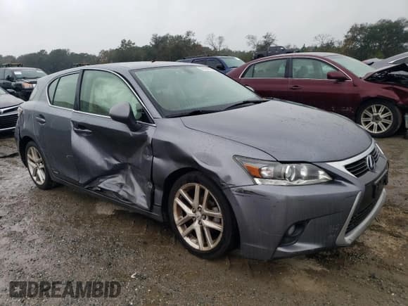 ✅ 2015 Lexus CT 200h • VIN: JTHKD5BH0F2233577 • Lot: 70197872. Wystawiony na Copart z przebiegiem Nie podano. Bezpłatny archiwum sprzedaży aukcyjnych z USA i szczegółowy raport historii pojazdu na DreamBid. Zdjęcie 4.