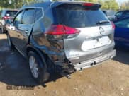 ✅ 2019 Nissan Rogue SV • VIN: KNMAT2MT6KP533475 • Лот: 43310412. Опубликован ранее на IAAI с пробегом 86 715 миль. Бесплатный доступ к архиву аукционных продаж из США и подробный отчёт об истории автомобиля на DreamBid. Изображение 6.