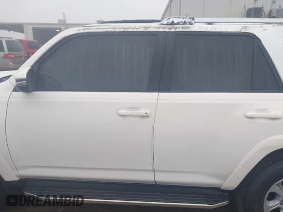 ✅ 2015 Toyota 4Runner SR5 • VIN: JTEZU5JR9F5091203 • Lot: 41444822. Listed on IAAI with 66,205 mi. Free auction sales archive from the USA and detailed vehicle history report at DreamBid. Image 14.