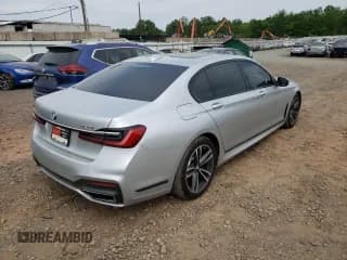 ✅ 2020 BMW 7 Series 750i xDrive • VIN: WBA7U2C00LBM62221 • Лот: 47604792. Опубликован ранее на Copart с пробегом 111 миль. Бесплатный доступ к архиву аукционных продаж из США и подробный отчёт об истории автомобиля на DreamBid. Изображение 4.