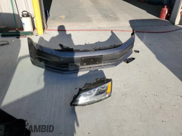 ✅ 2015 Volkswagen Jetta SE • VIN: 3VWD17AJ7FM269999 • Lot: 57522855. Listed on Copart with 131,259 mi. Free auction sales archive from the USA and detailed vehicle history report at DreamBid. Image 12.