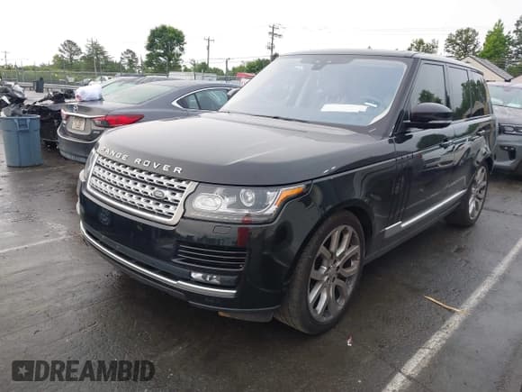 ✅ 2017 Land Rover Range Rover • VIN: SALGS2FE4HA371023 • Lot: 42240574. Wystawiony na IAAI z przebiegiem 109 919 mil. Bezpłatny archiwum sprzedaży aukcyjnych z USA i szczegółowy raport historii pojazdu na DreamBid. Zdjęcie 2.