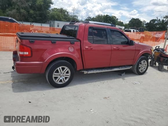 ✅ 2008 Ford Explorer Sport Trac Limited • VIN: 1FMEU33E28UA00164 • Лот: 62263225. Опубликован ранее на Copart с пробегом 237 696 миль. Бесплатный доступ к архиву аукционных продаж из США и подробный отчёт об истории автомобиля на DreamBid. Изображение 3.