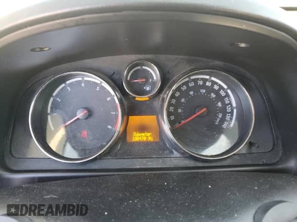 2009 Saturn VUE XR z VIN 3GSCL53739S528295, wystawiony jako Copart lot #88713915 z przebiegiem 196 478 mil mil oraz Szkoda całkowita • Salvage title. Historia ofert i sprzedaży dostępna na DreamBid. Obrazek 9.