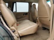 ✅ 1999 Dodge Durango • VIN: 1B4HR28ZXXF546753 • Lot: 60443385. Wystawiony na Copart z przebiegiem 171 878 mil. Bezpłatny archiwum sprzedaży aukcyjnych z USA i szczegółowy raport historii pojazdu na DreamBid. Zdjęcie 11.