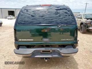 ✅ 2003 Chevrolet Suburban LS • VIN: 3GNEC16Z93G313399 • Лот: 60633435. Опубликован ранее на Copart с пробегом Не указан. Бесплатный доступ к архиву аукционных продаж из США и подробный отчёт об истории автомобиля на DreamBid. Изображение 6.