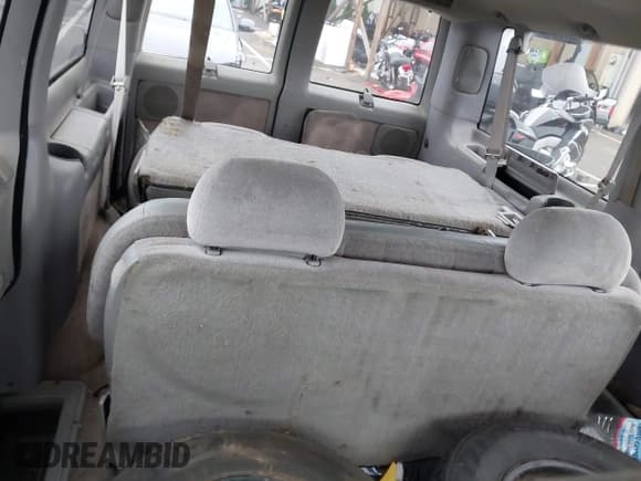 ✅ 1996 Chevrolet Astro • VIN: 1GNEL19W8TB174473 • Лот: 43704101. Опубликован ранее на IAAI с пробегом Не указан. Бесплатный доступ к архиву аукционных продаж из США и подробный отчёт об истории автомобиля на DreamBid. Изображение 8.