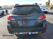 ✅ 2011 Subaru Outback Premium • VIN: 4S4BRBGC4B3342753 • Лот: 82779945. Опубликован ранее на Copart с пробегом 173 842 миль. Бесплатный доступ к архиву аукционных продаж из США и подробный отчёт об истории автомобиля на DreamBid. Изображение 6.