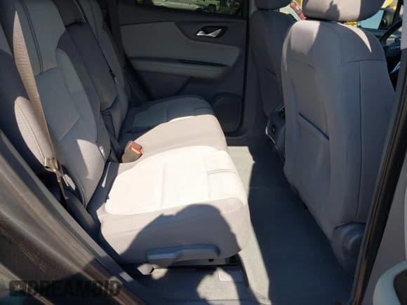 ✅ 2020 Chevrolet Blazer LT • VIN: 3GNKBCRS6LS539462 • Lot: 42934199. Listed on IAAI with 60,114 mi. Free auction sales archive from the USA and detailed vehicle history report at DreamBid. Image 8.