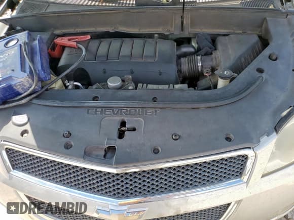 ✅ 2010 Chevrolet Traverse 1LT • VIN: 1GNLRFED9AS114464 • Lot: 85860615. Wystawiony na Copart z przebiegiem 215 104 mil. Bezpłatny archiwum sprzedaży aukcyjnych z USA i szczegółowy raport historii pojazdu na DreamBid. Zdjęcie 12.