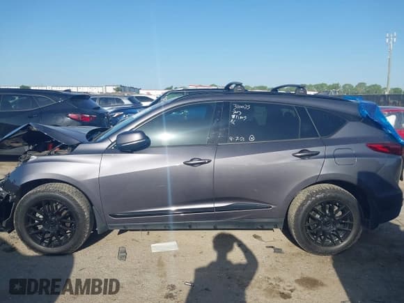 ✅ 2019 Acura RDX Advance • VIN: 5J8TC2H74KL038156 • Lot: 42013734. Wystawiony na IAAI z przebiegiem 83 304 mil. Bezpłatny archiwum sprzedaży aukcyjnych z USA i szczegółowy raport historii pojazdu na DreamBid. Zdjęcie 15.