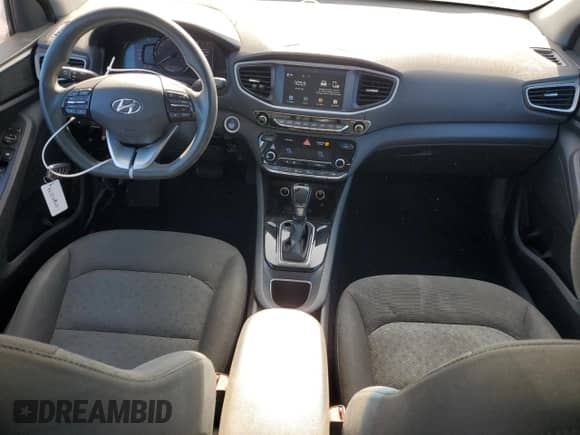 ✅ 2019 Hyundai Ioniq Blue • VIN: KMHC65LC6KU178565 • Лот: 80802074. Размещён на Copart с пробегом 152 839 миль миль. Получите бесплатный доступ к архиву аукционных продаж из США и посмотрите подробный отчёт об истории автомобиля на DreamBid. Изображение 8.