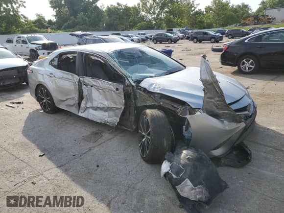 2019 Toyota Camry LE z VIN 4T1B11HK6KU210594, wystawiony jako Copart lot #66894775 z przebiegiem Nie podano mil oraz Szkoda całkowita • Salvage title. Historia ofert i sprzedaży dostępna na DreamBid. Obrazek 4.