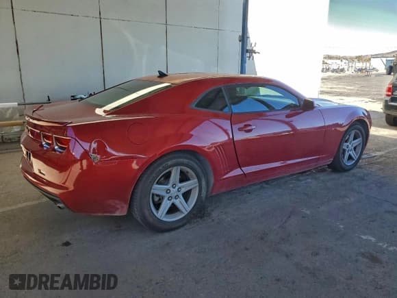 ✅ 2012 Chevrolet Camaro 1LT • VIN: 2G1FB1E36C9175014 • Lot: 93371125. Listed on Copart with 171,119 mi. Free auction sales archive from the USA and detailed vehicle history report at DreamBid. Image 3.