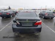 ✅ 2010 Lexus LS 460 • VIN: JTHCL5EF2A5007842 • Лот: 41762378. Опубликован ранее на IAAI с пробегом 102 284 миль. Бесплатный доступ к архиву аукционных продаж из США и подробный отчёт об истории автомобиля на DreamBid. Изображение 16.