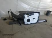 ✅ 2015 Kia K900 Luxury • VIN: KNALW4D41F6020597 • Lot: 66525765. Wystawiony na Copart z przebiegiem 145 812 mil. Bezpłatny archiwum sprzedaży aukcyjnych z USA i szczegółowy raport historii pojazdu na DreamBid. Zdjęcie 12.