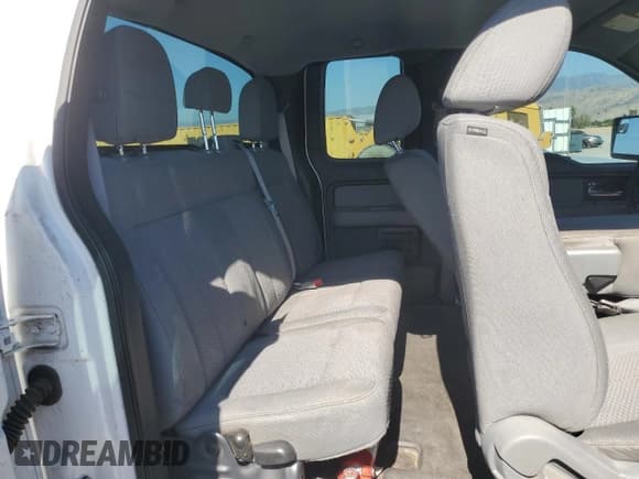 ✅ 2013 Ford F-150 XL • VIN: 1FTFX1ET5DKF74649 • Lot: 82712205. Wystawiony na Copart z przebiegiem 156 132 mil. Bezpłatny archiwum sprzedaży aukcyjnych z USA i szczegółowy raport historii pojazdu na DreamBid. Zdjęcie 10.