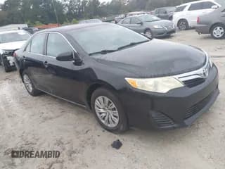✅ 2012 Toyota Camry SE • VIN: 4T1BF1FK6CU028609 • Лот: 43330473. Опубликован ранее на IAAI с пробегом 218 350 миль. Бесплатный доступ к архиву аукционных продаж из США и подробный отчёт об истории автомобиля на DreamBid. Изображение 1.