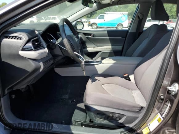 ✅ 2024 Toyota Camry LE • VIN: 4T1C11AK7RU918197 • Лот: 65147335. Опубликован ранее на Copart с пробегом 16 370 миль. Бесплатный доступ к архиву аукционных продаж из США и подробный отчёт об истории автомобиля на DreamBid. Изображение 7.