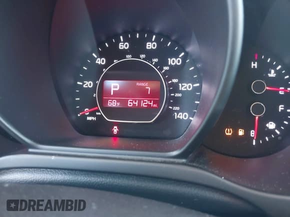 ✅ 2017 Kia Soul • VIN: KNDJN2A23H7435308 • Lot: 43597311. Listed on IAAI with 64,124 mi. Free auction sales archive from the USA and detailed vehicle history report at DreamBid. Image 7.