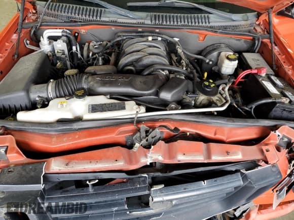 ✅ 2007 Ford Explorer XLT • VIN: 1FMEU73897UA37325 • Lot: 45277585. Wystawiony na Copart z przebiegiem 105 869 mil. Bezpłatny archiwum sprzedaży aukcyjnych z USA i szczegółowy raport historii pojazdu na DreamBid. Zdjęcie 14.