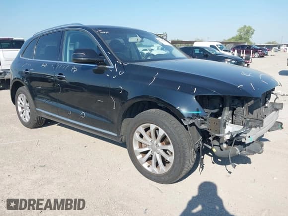 ✅ 2015 Audi Q5 Premium • VIN: WA1CFAFP2FA144815 • Lot: 43332461. Wystawiony na IAAI z przebiegiem 109 667 mil. Bezpłatny archiwum sprzedaży aukcyjnych z USA i szczegółowy raport historii pojazdu na DreamBid. Zdjęcie 1.