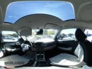 ✅ 2024 Hyundai Venue SEL • VIN: KMHRC8A30RU317543 • Lot: 41978170. Listed on IAAI with 10,372 mi. Free auction sales archive from the USA and detailed vehicle history report at DreamBid. Image 18.