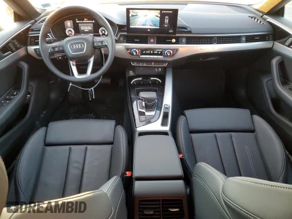 ✅ 2024 Audi A5 Sportback S line Premium • VIN: WAUDACF5XRA084903 • Lot: 86019754. Wystawiony na Copart z przebiegiem 3 578 mil. Bezpłatny archiwum sprzedaży aukcyjnych z USA i szczegółowy raport historii pojazdu na DreamBid. Zdjęcie 8.