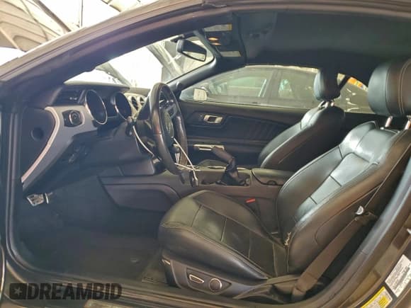 ✅ 2016 Ford Mustang EcoBoost Premium • VIN: 1FATP8UH6G5210127 • Lot: 94116505. Listed on Copart with 101,907 mi. Free auction sales archive from the USA and detailed vehicle history report at DreamBid. Image 7.